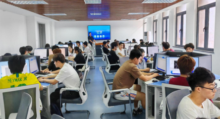 【本科教育教學工作巡禮】計算機與信息工程學院 砥礪奮進謀發展，篤行實干開新局——聚焦計算機網絡系統工程服務人才培養